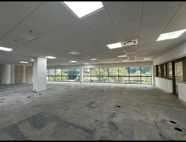 787M² OFFICE TO LET IN SANDTON CENTRAL